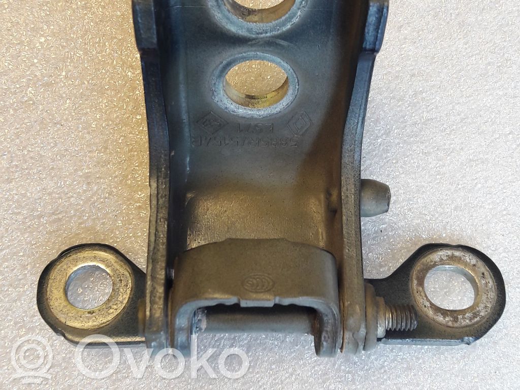 Renault Kadjar Front door upper hinge 