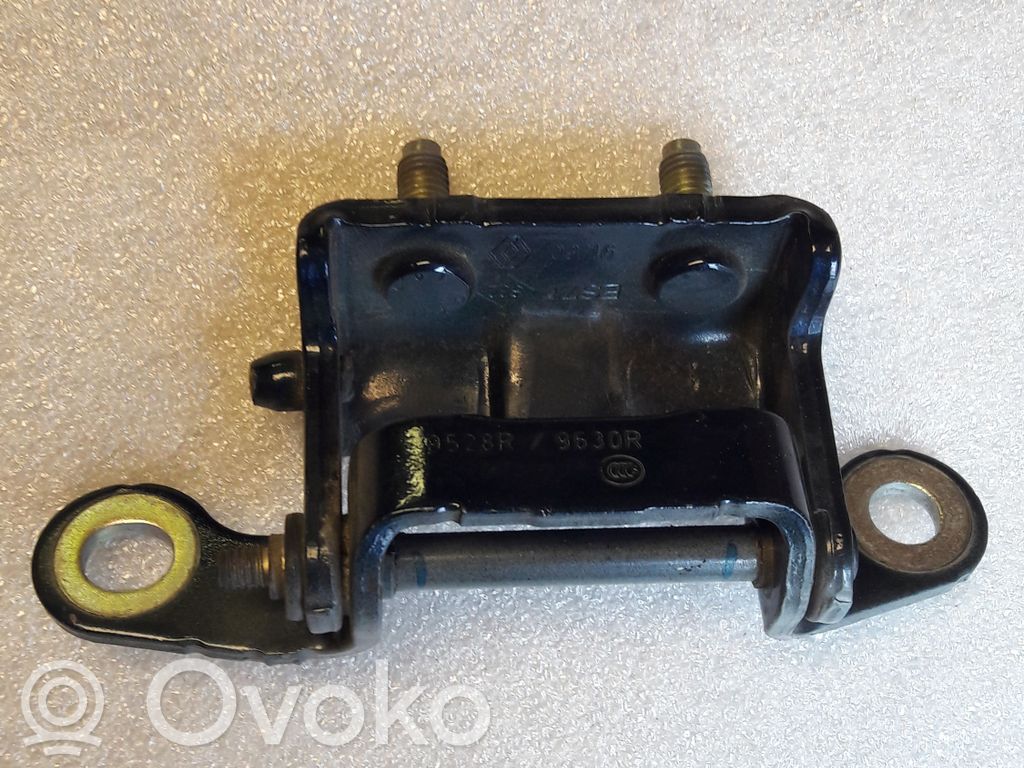 Renault Kadjar Rear door upper hinge 