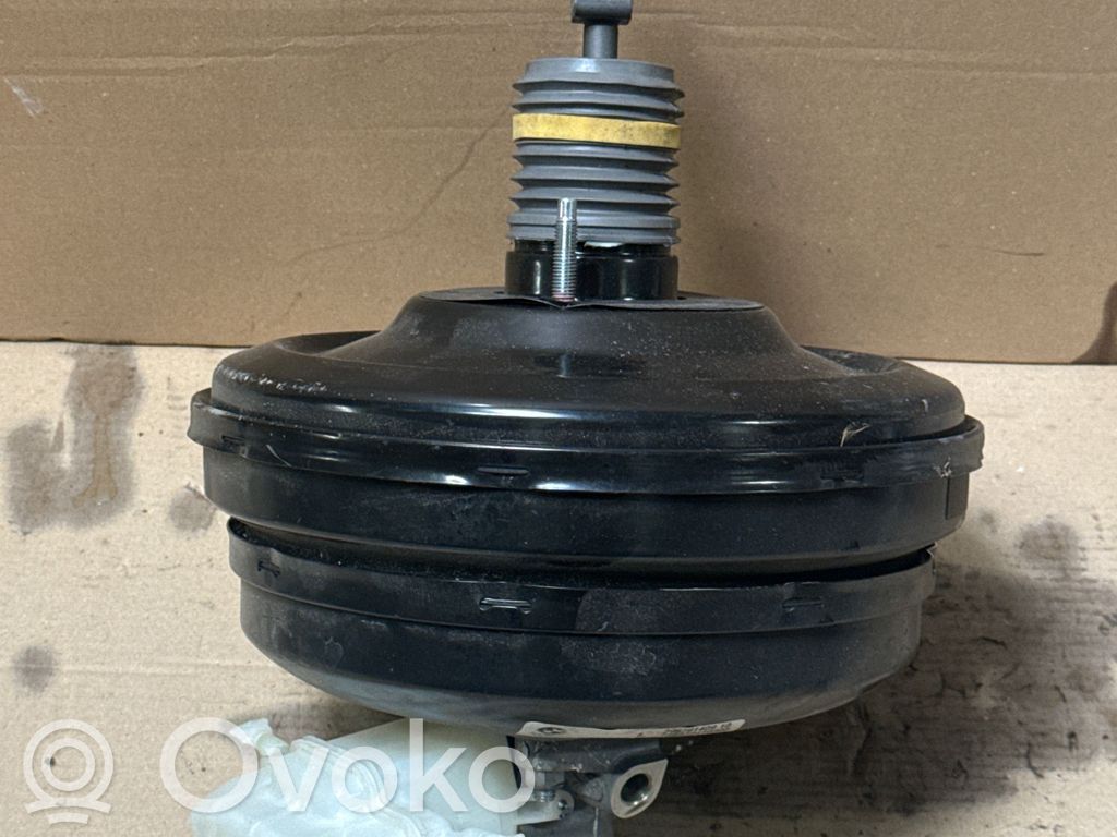 BMW X5 F15 Brake booster 