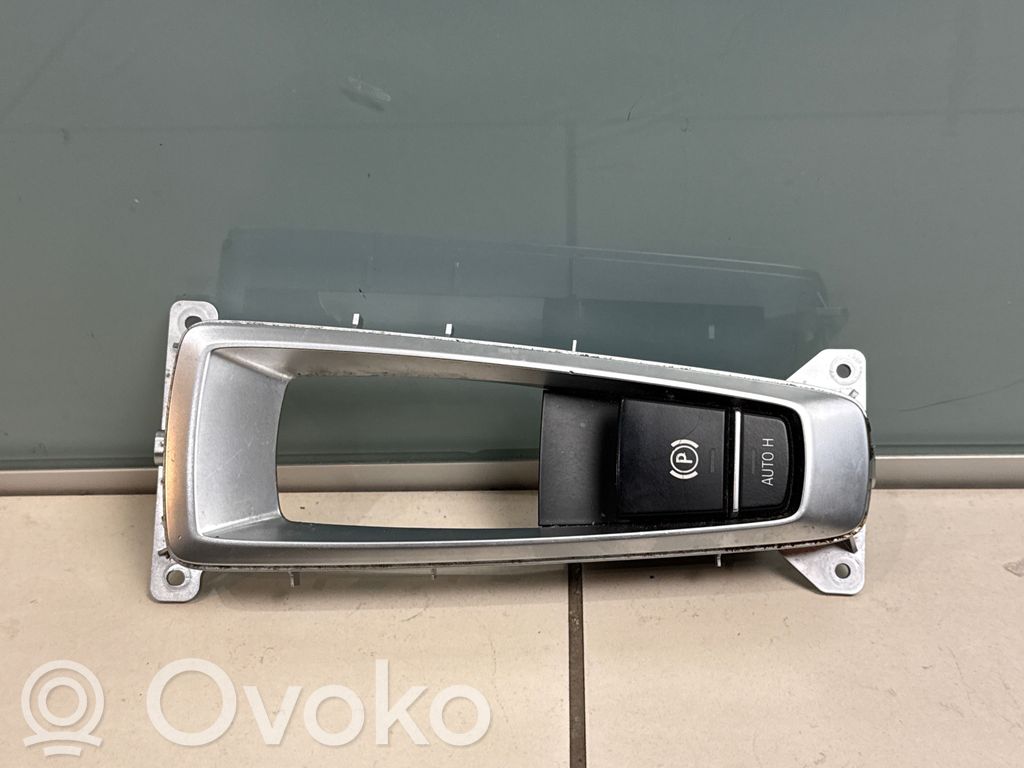BMW X5 F15 Comutator frână parcare 