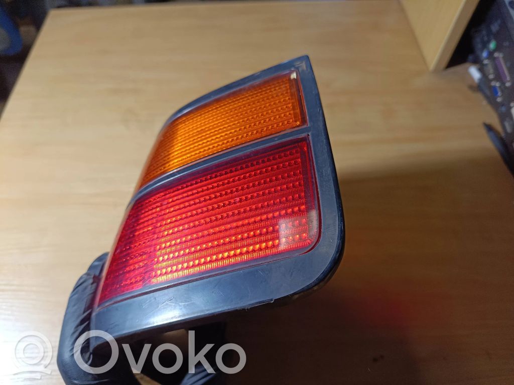 Volkswagen PASSAT B3 Rear/tail lights 