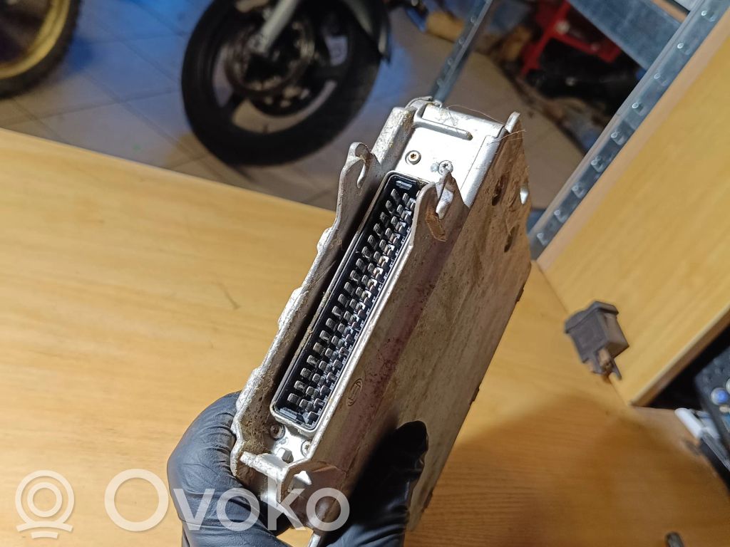 BMW 3 E46 Engine control unit/module 