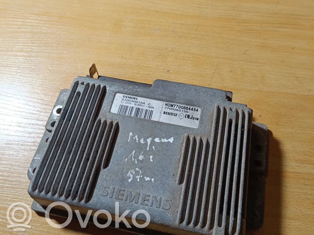 Renault Megane I Engine control unit/module 