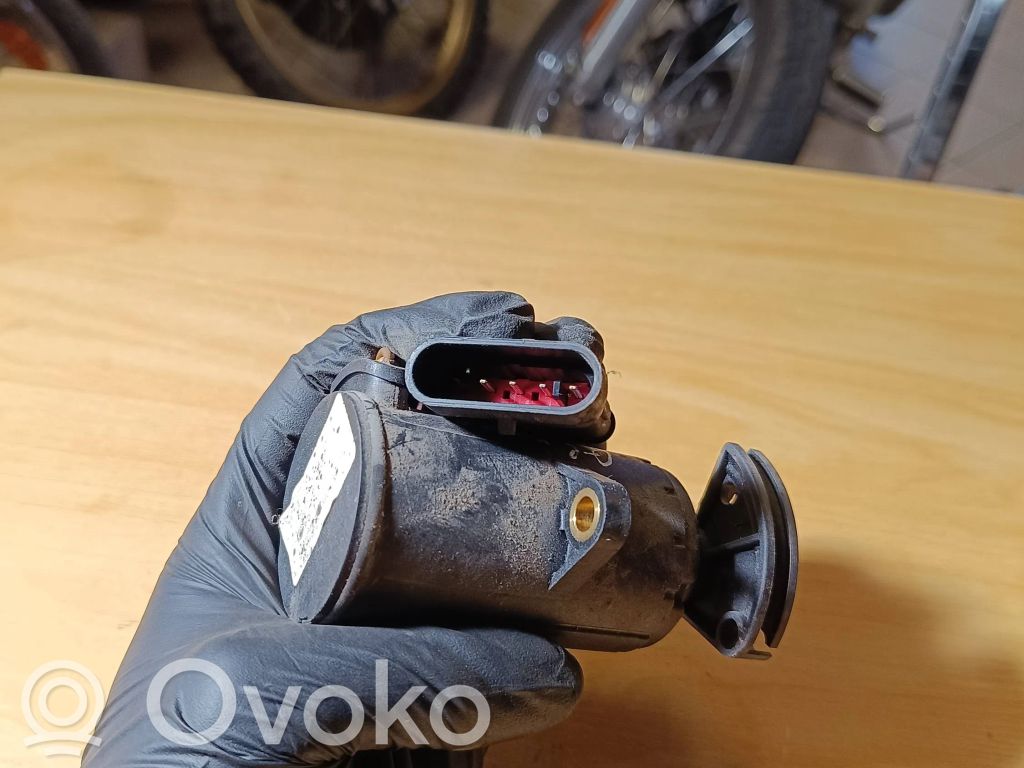 Nissan Almera Accelerator throttle pedal 
