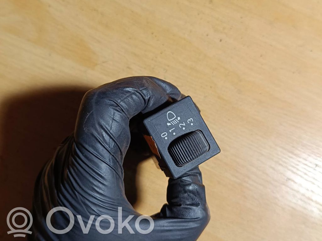Saab 9000 CS Headlight level height control switch 