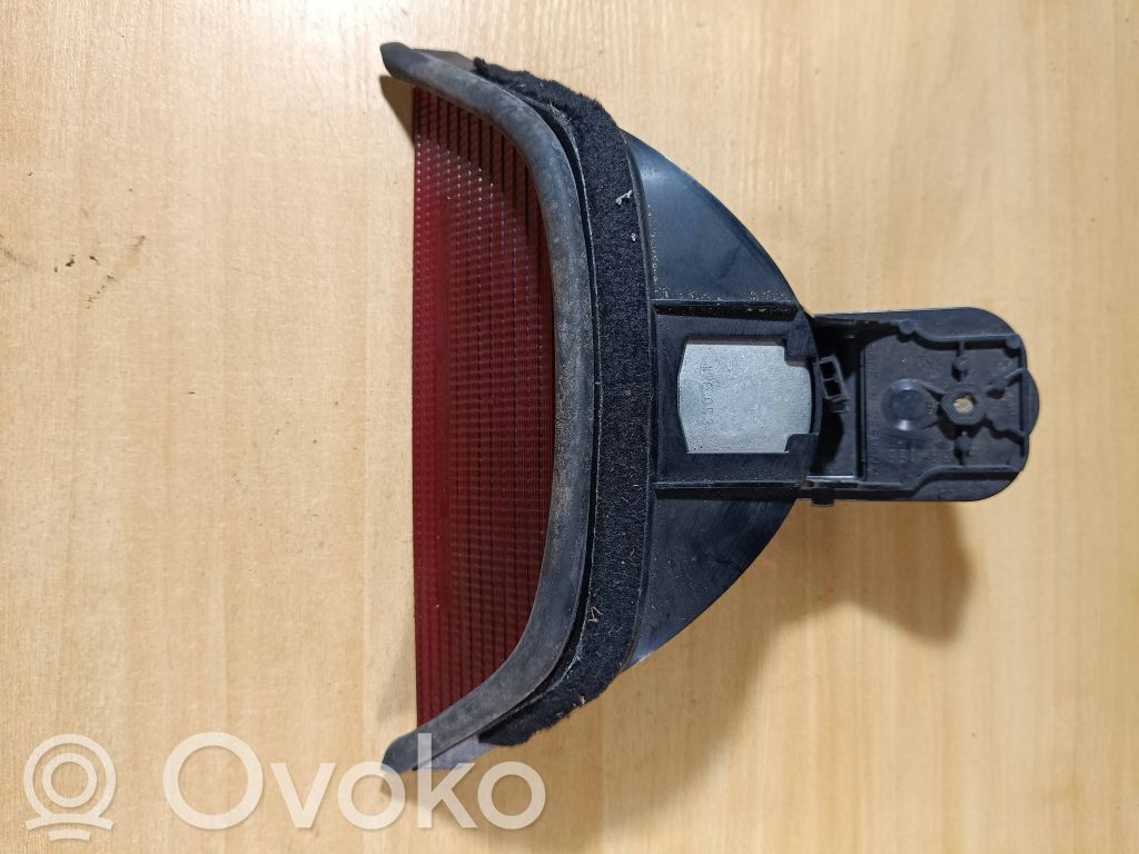 BMW 5 E39 Third/center stoplight 