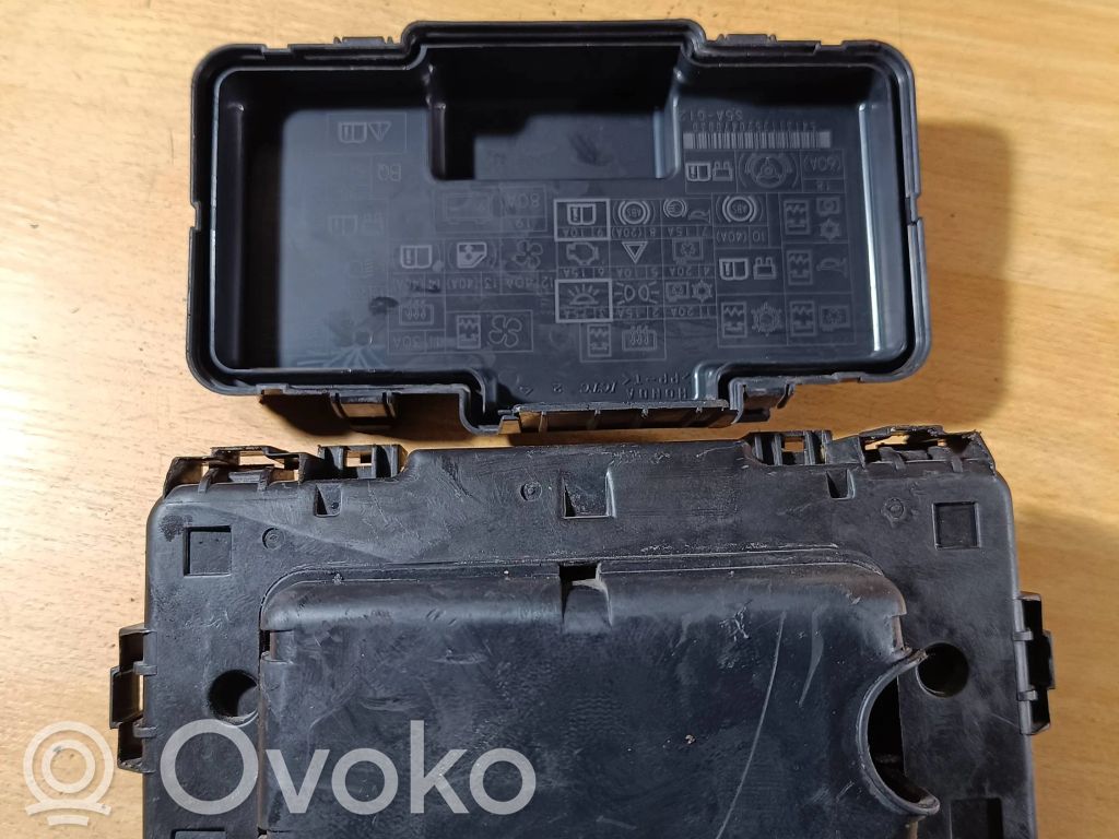 Honda Civic Fuse module 