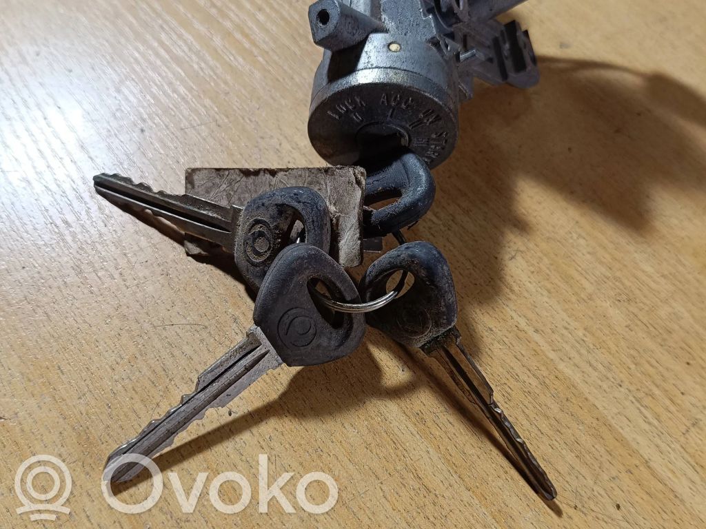 Užvedimo spynelė   SL28