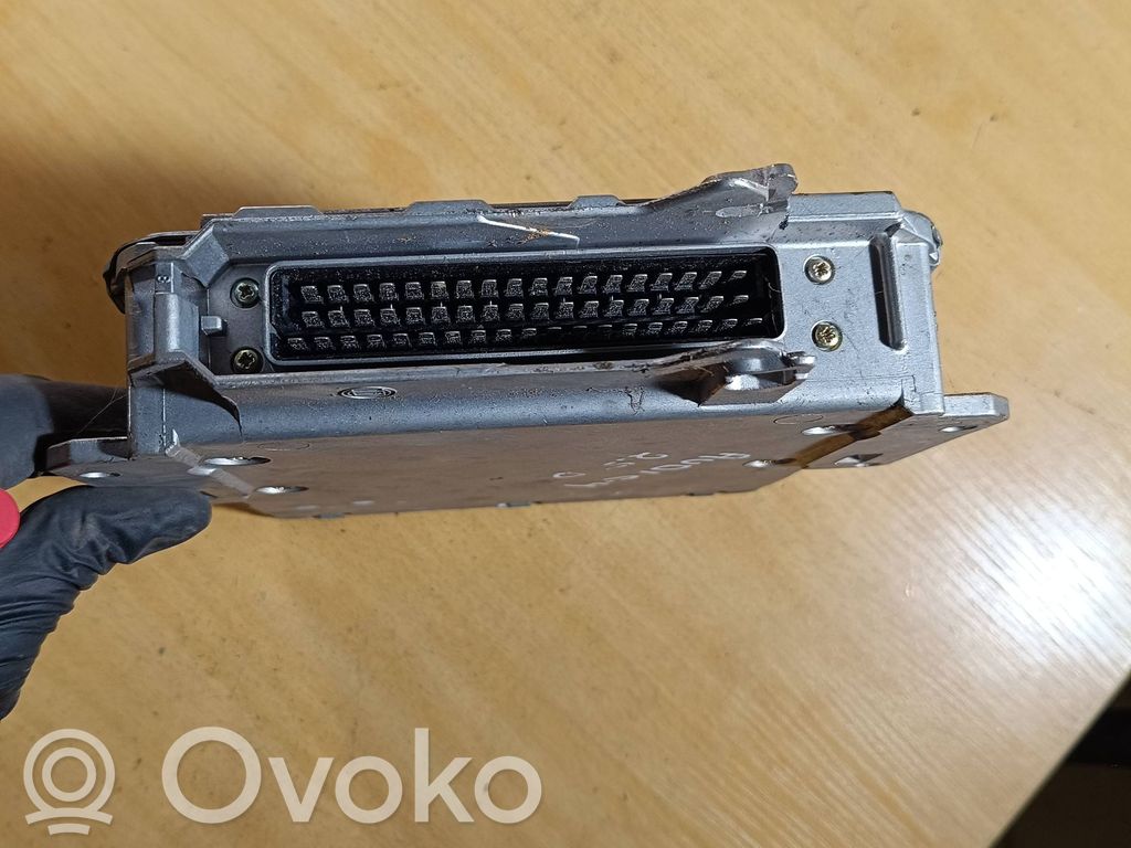 Engine control unit/module   4A0907401D,0281001166
