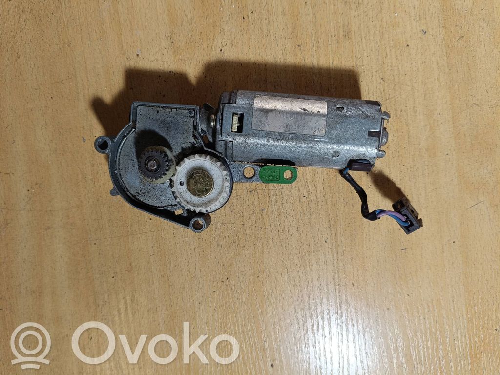 Audi A6 S6 C4 4A Motor / Aktuator 