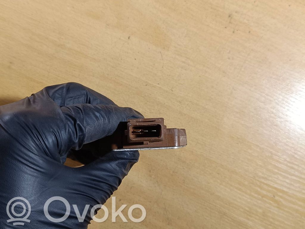Audi A6 S6 C4 4A Ignition amplifier control unit 