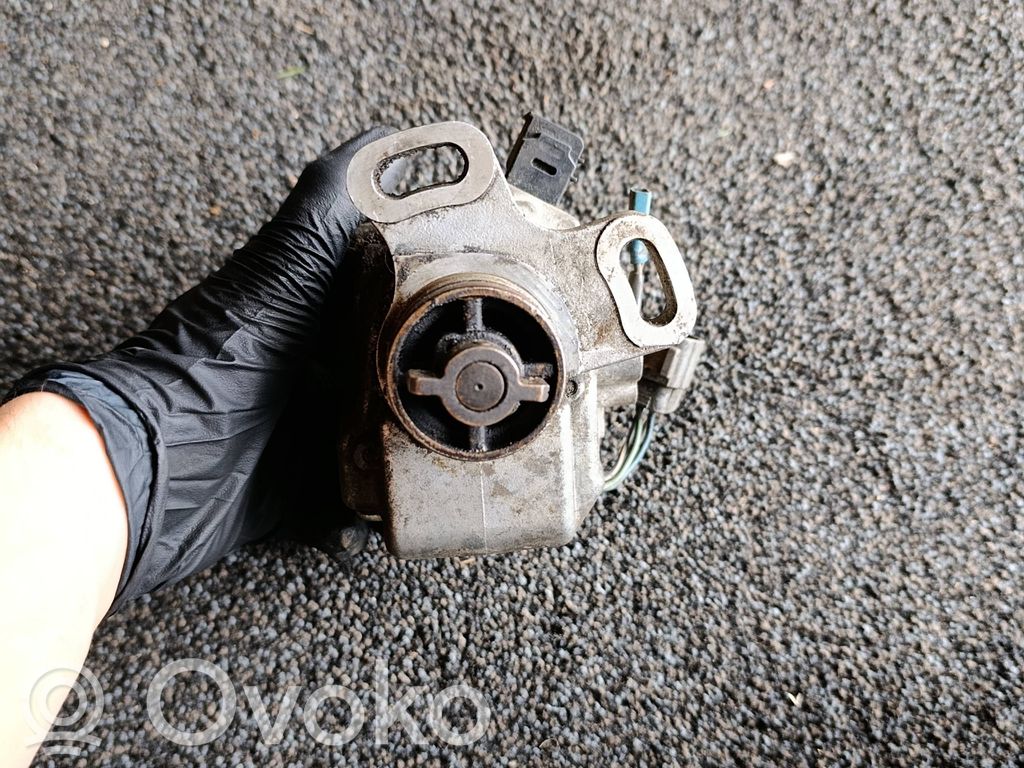 Mazda 121 Spark distributor 