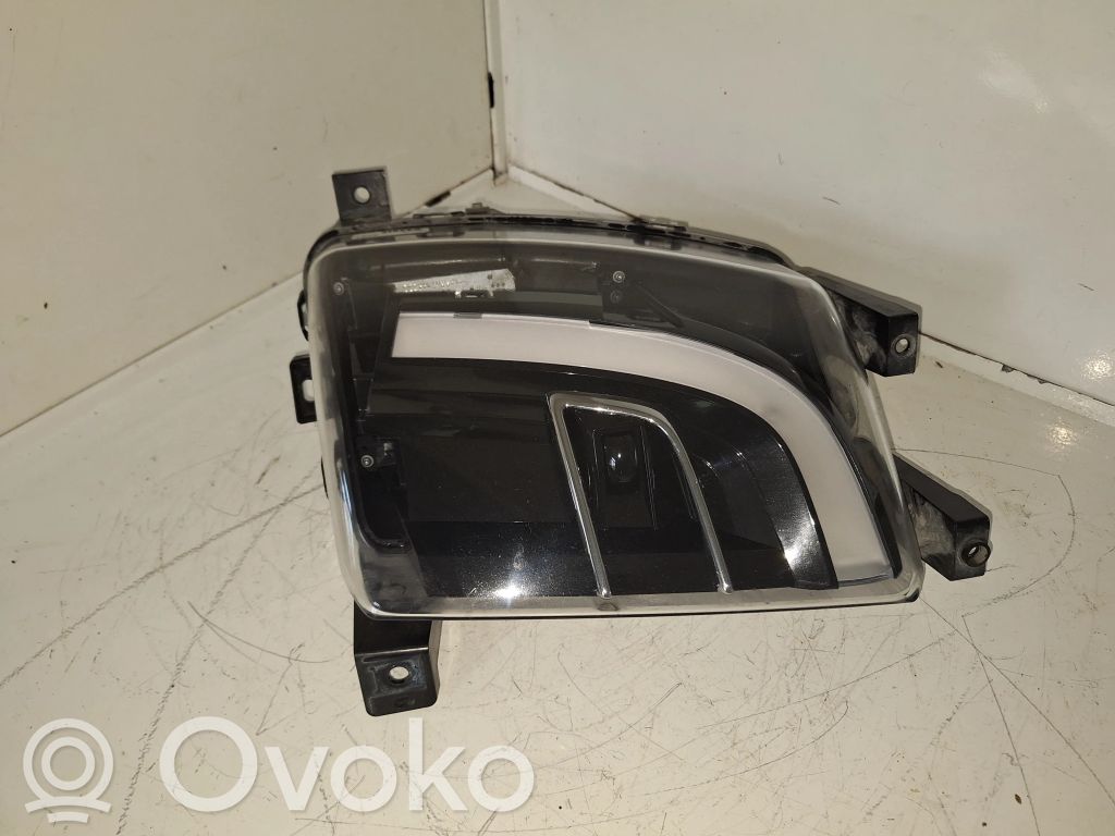 Tesla Model X Nebelscheinwerfer vorne 
