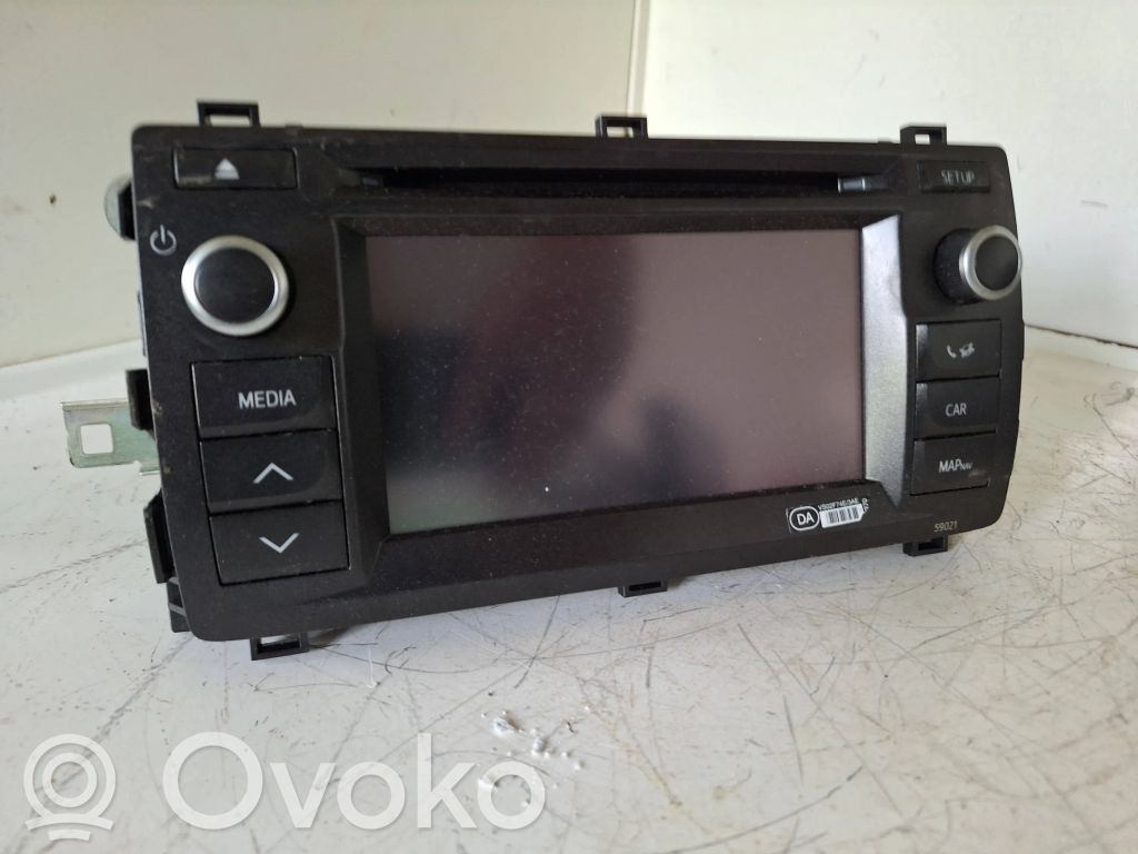 Toyota Auris E180 Panel / Radioodtwarzacz CD/DVD/GPS 
