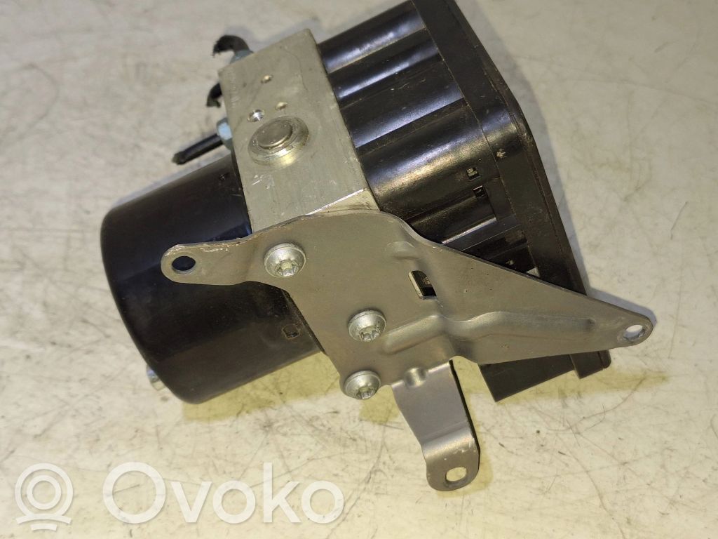 Pompe ABS   6789300,10020604174,70452105356