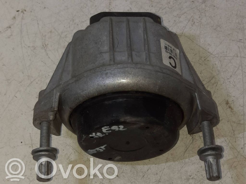 Variklio pagalvė   6760330