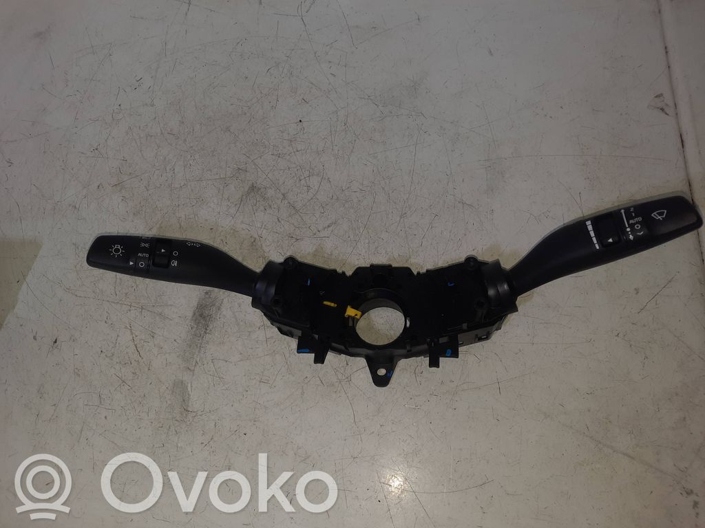 KIA Optima Wiper turn signal indicator stalk/switch 
