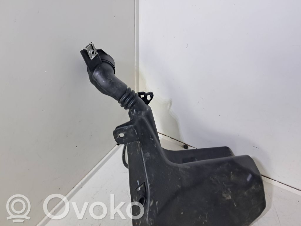 Tesla Model 3 Wischwasserbehälter 