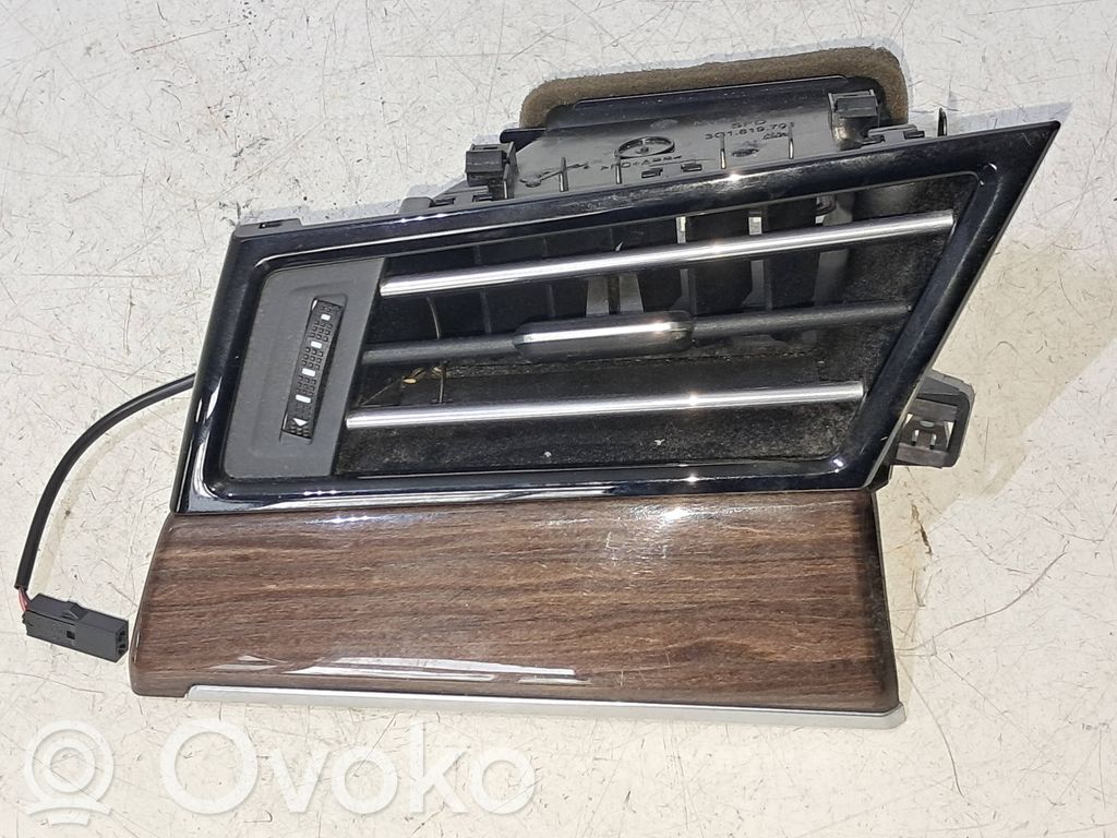Boczna kratka nawiewu deski rozdzielczej   3G1819701B,0925800503
