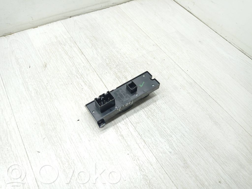 Electric window control switch   7M5T14529CA,03168085