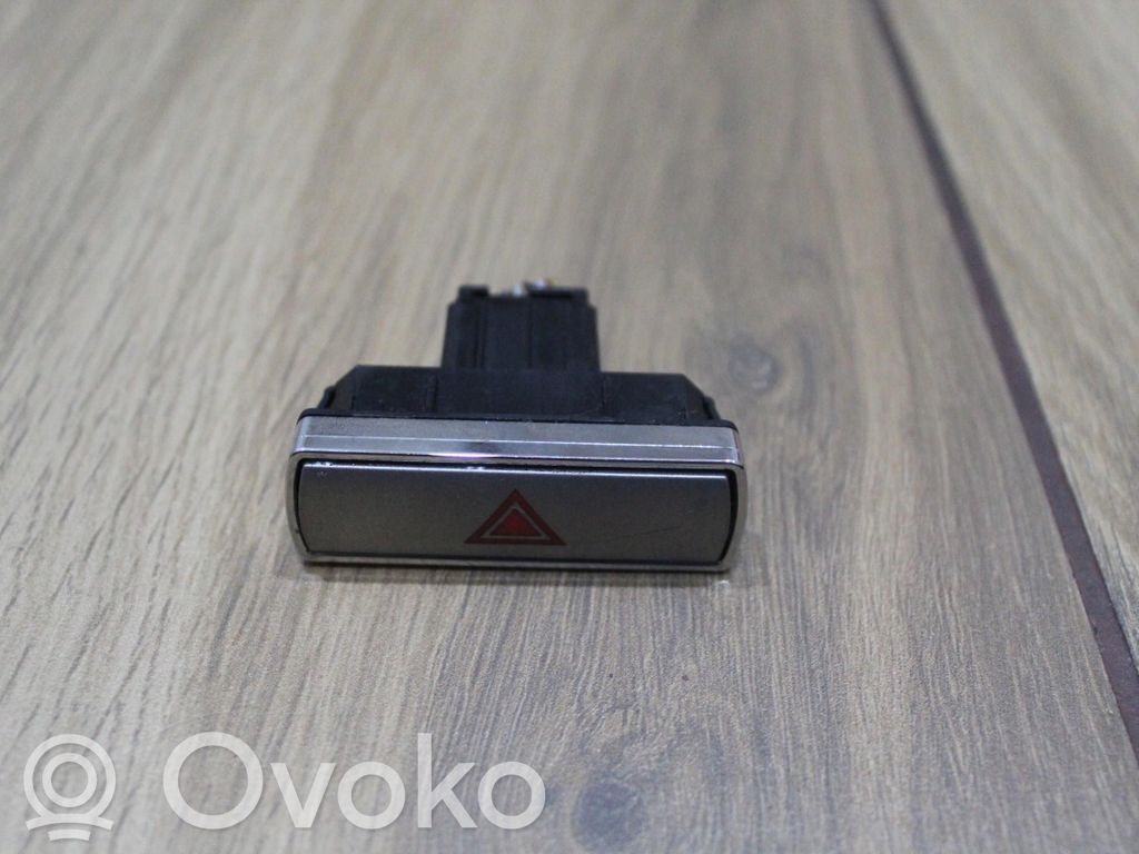Ford S-MAX Avarinių žibintų jungtukas 