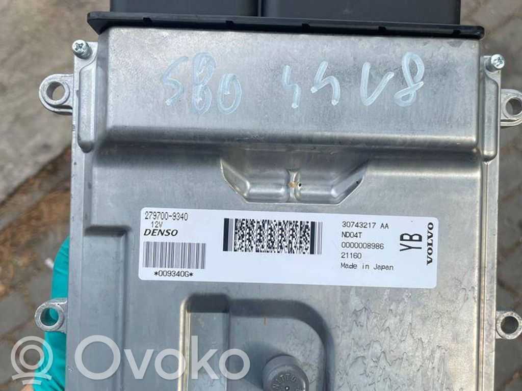 Volvo S80 Engine control unit/module 
