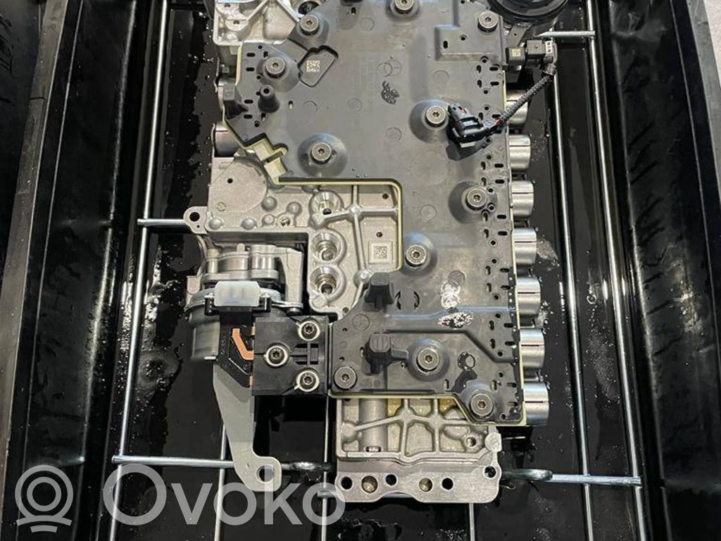 Mercedes-Benz S W222 Sterownik hydrauliczny skrzyni biegów 