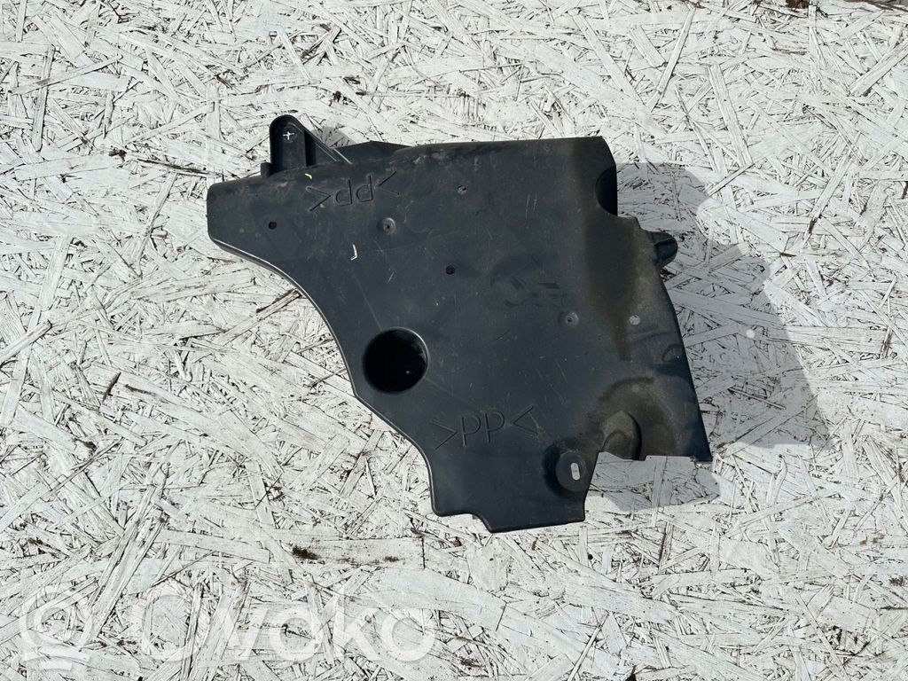 Renault Captur Placa protectora del centro/medio 