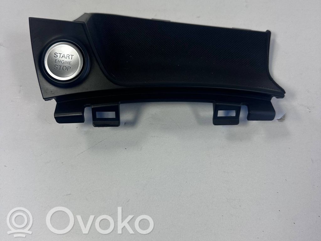 Audi Q3 8U Sonstiges Einzelteil Innenraum Interieur 