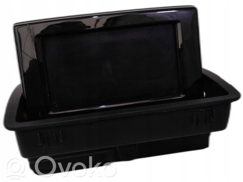 Audi Q3 8U Screen/display/small screen 