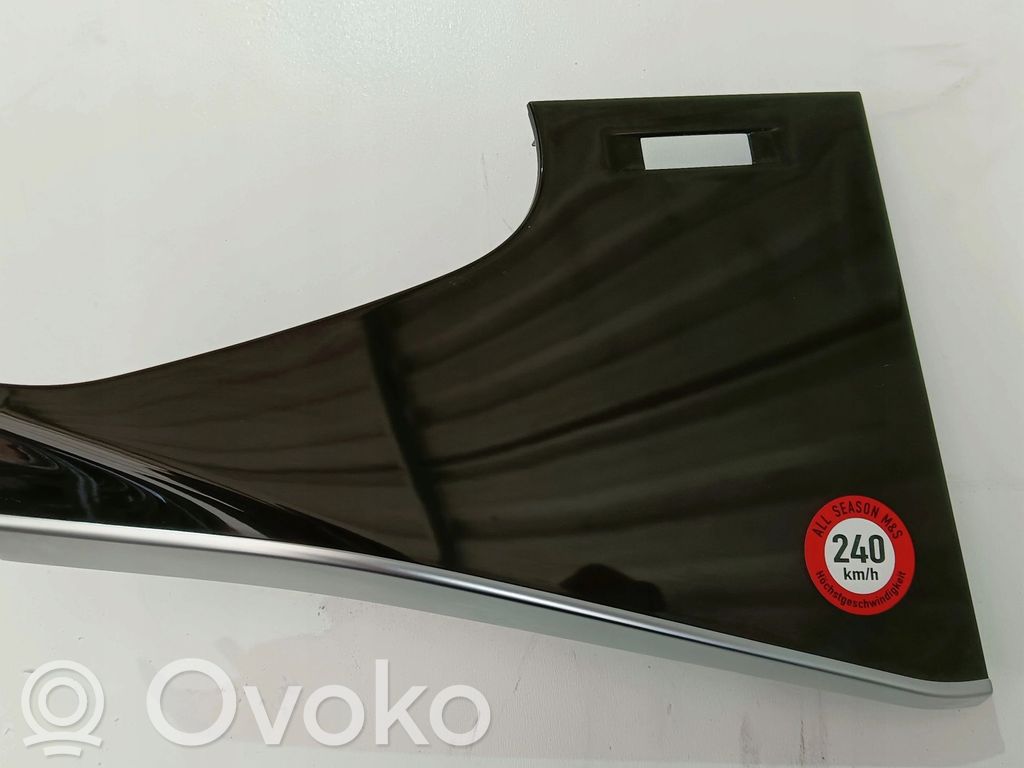 Audi Q8 Panelės apdaila 