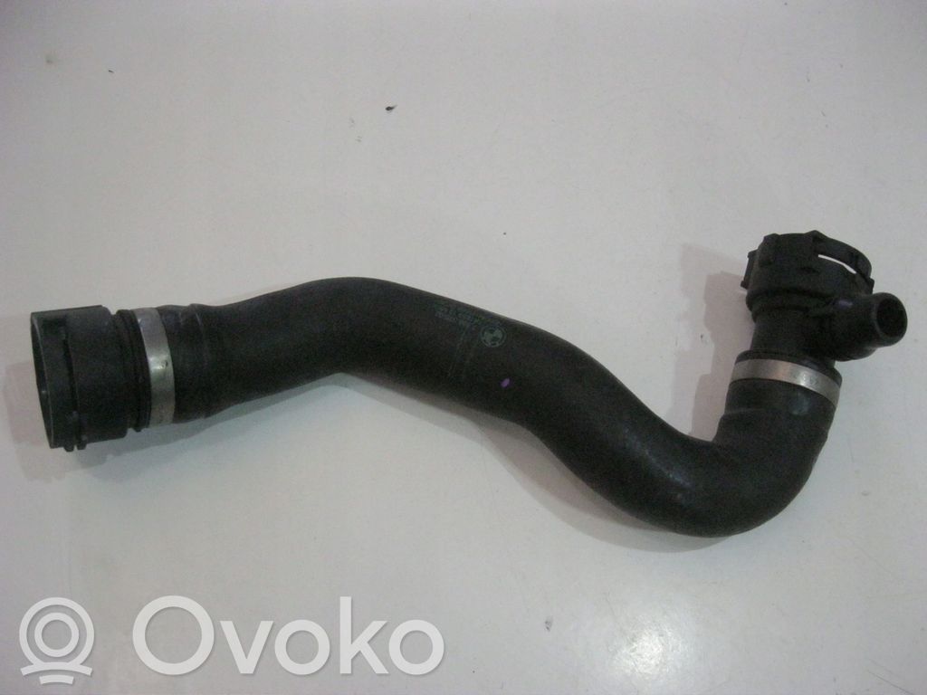 BMW X5M E70 Engine coolant pipe/hose 