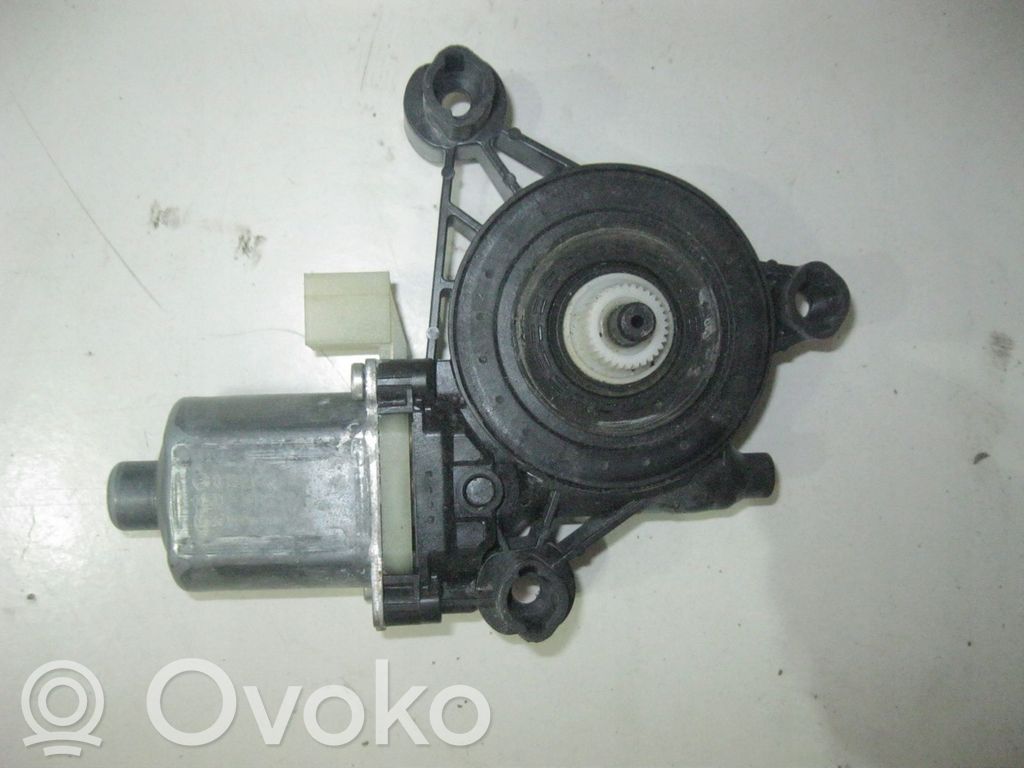 Audi A4 S4 B8 8K Silnik regulatora szyby drzwi przednich 