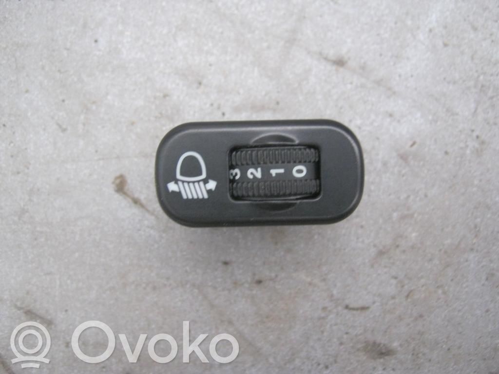 Mercedes-Benz Sprinter W906 Headlight level height control switch 