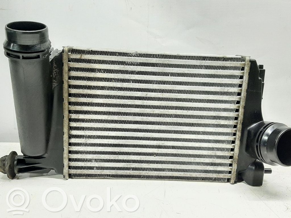 Nissan Qashqai Chłodnica powietrza doładowującego / Intercooler 