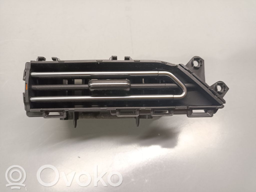 KIA Niro Dysze / Kratki środkowego nawiewu deski rozdzielczej 
