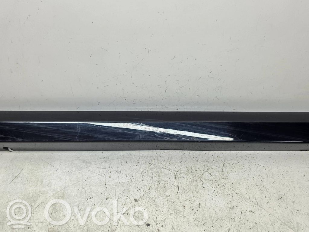Volvo V70 Rivestimento portiera posteriore (modanatura) 
