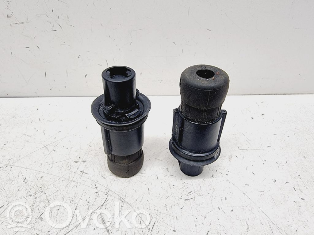 Tailgate/trunk/boot lid buffer   9811653780
