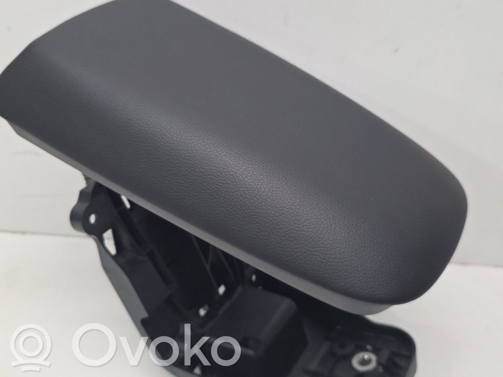 Volvo V40 Cross country Armrest 