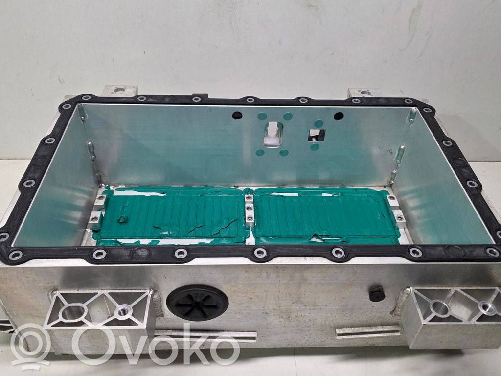 Renault Arkana Hibrido/ elektromobilio akumuliatoriaus korpusas 