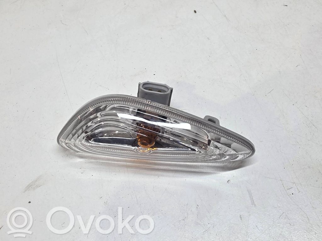 KIA Niro Kierunkowskaz błotnika przedniego 