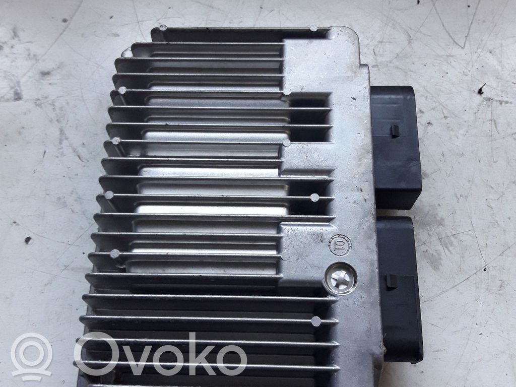 Variklio valdymo blokas   412265002