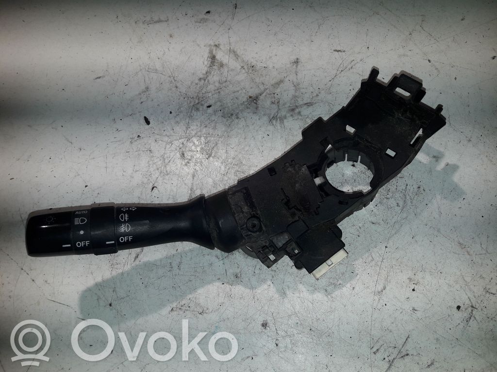 Toyota Auris 150 Indicator stalk 