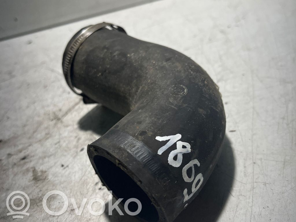 Intercooler hose/pipe   C8304