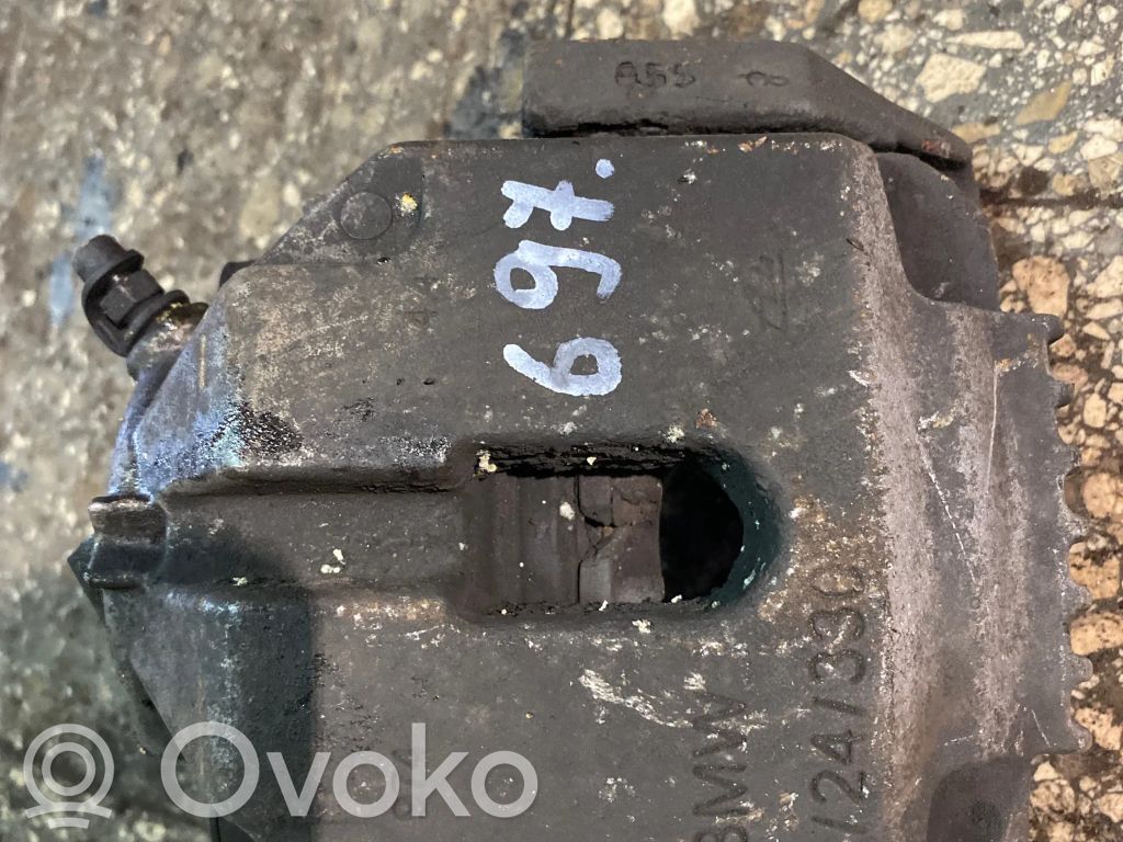 Front brake caliper   5724330