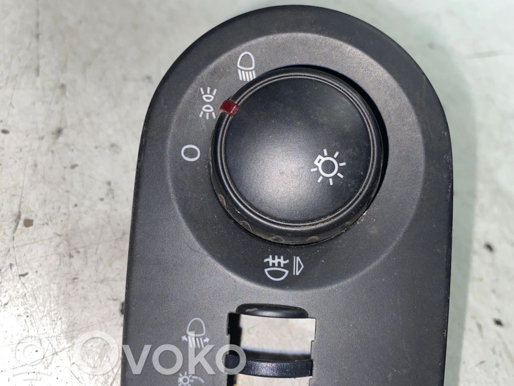 Seat Leon (1P) Light switch 