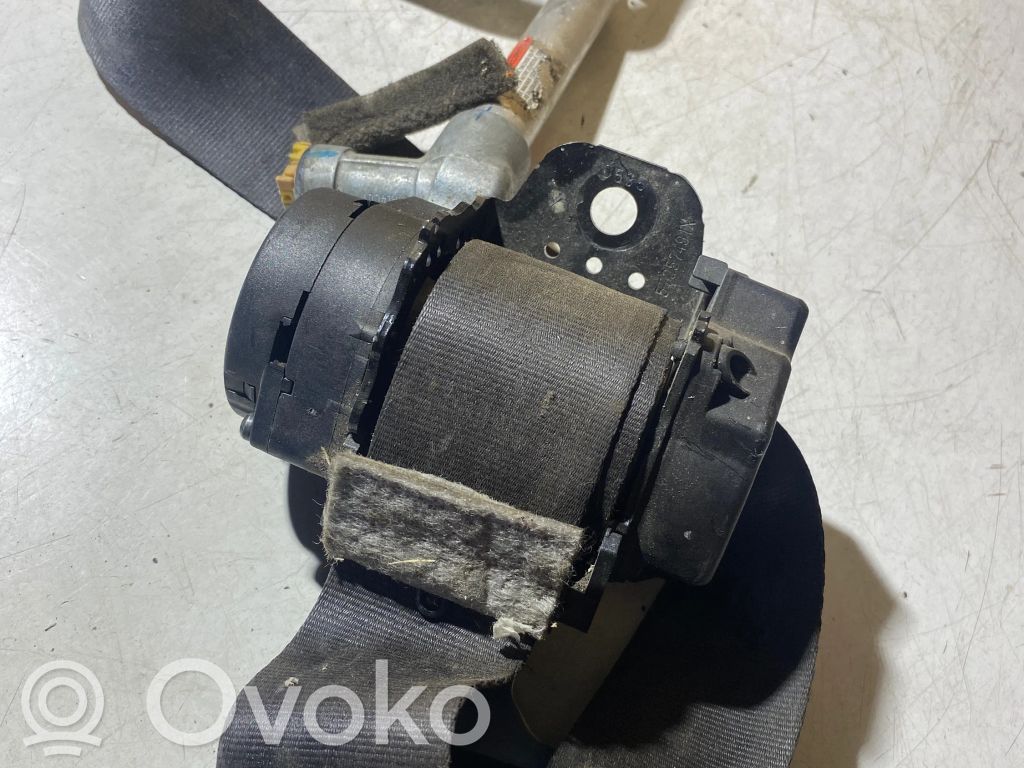 Volvo V50 Cinturón trasero 