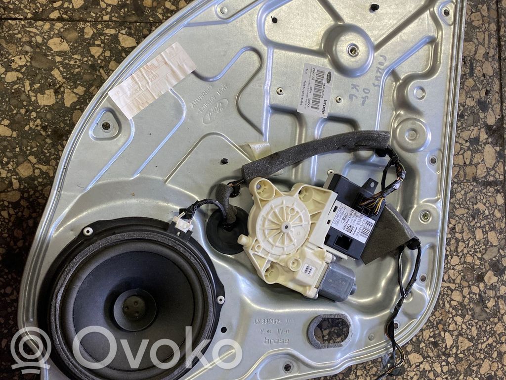 Ford Focus Mecanismo para subir la puerta trasera sin motor 