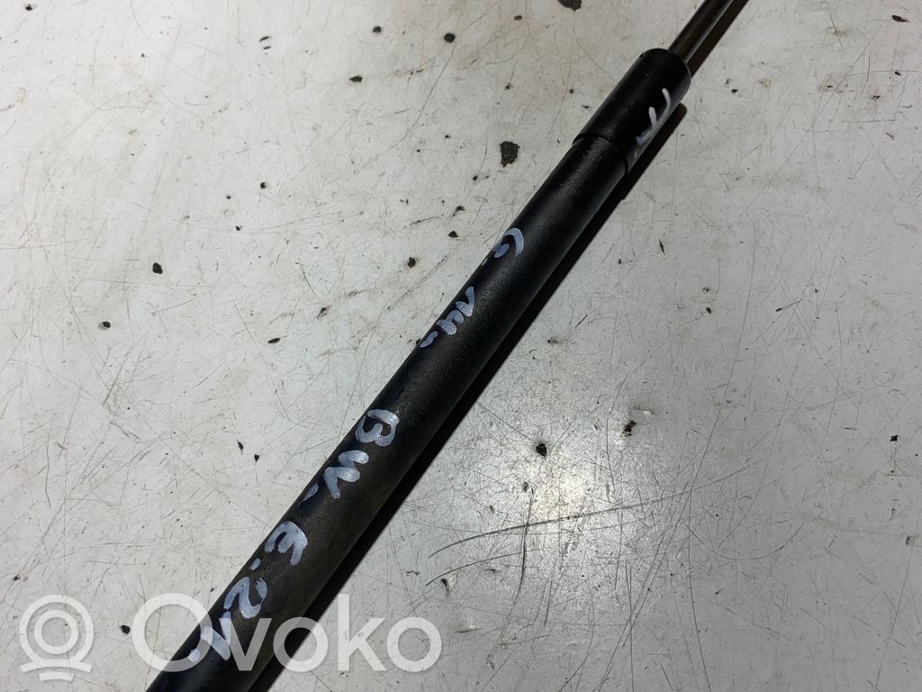BMW 1 F20 F21 Amortizatorius galinio dangčio 