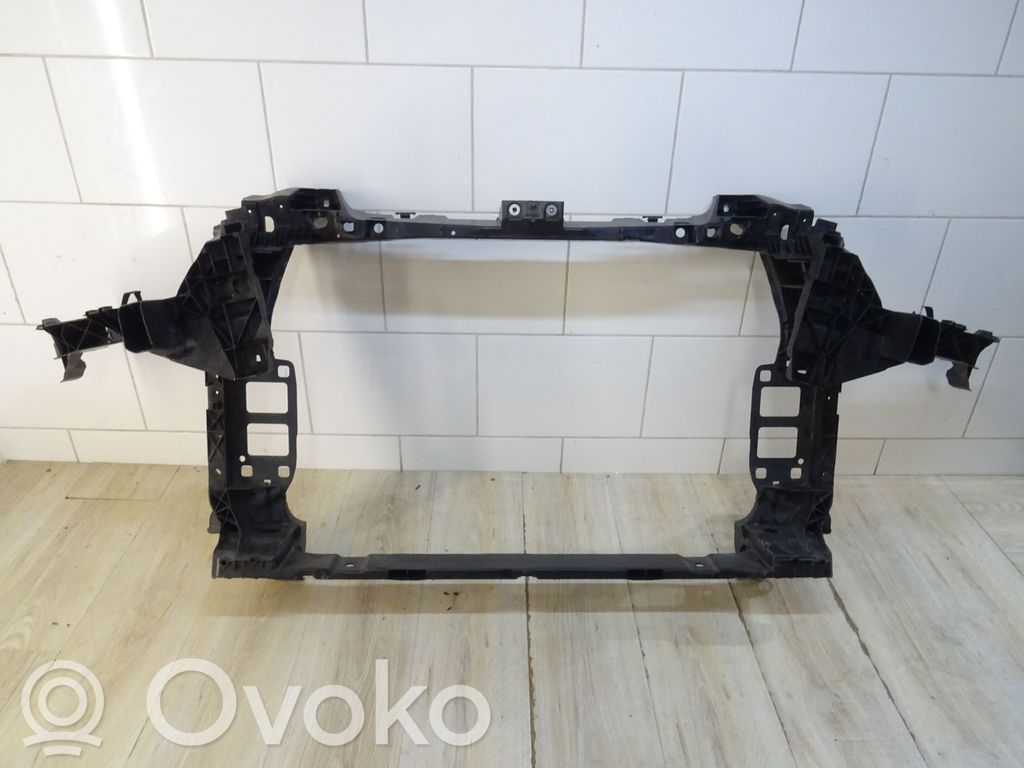Audi Q7 4M Radiatoru panelis 